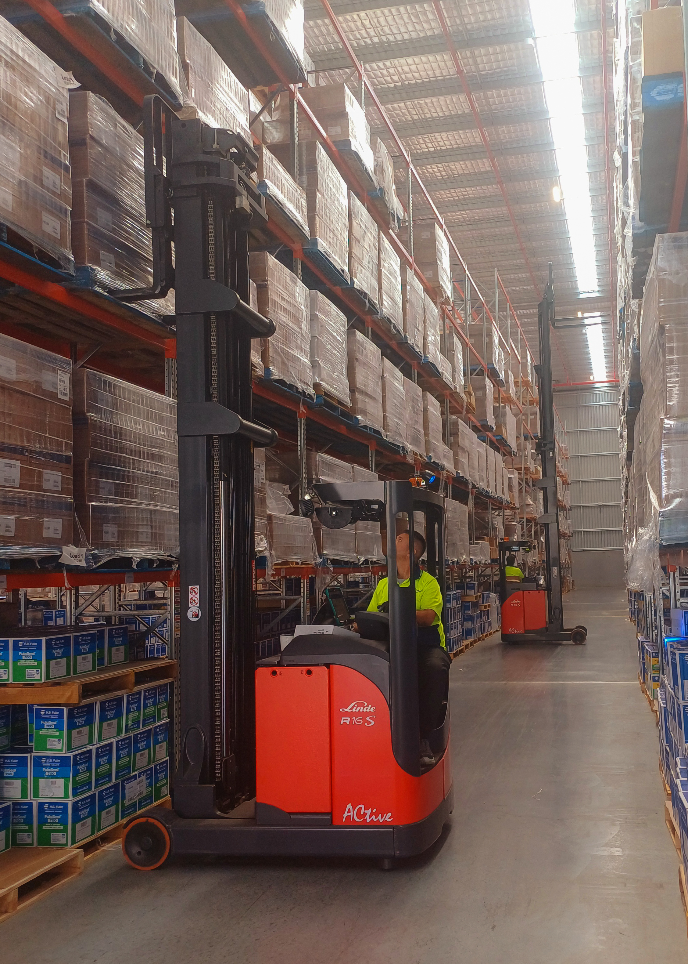 Intercentral Logistics Reach Trucks in application