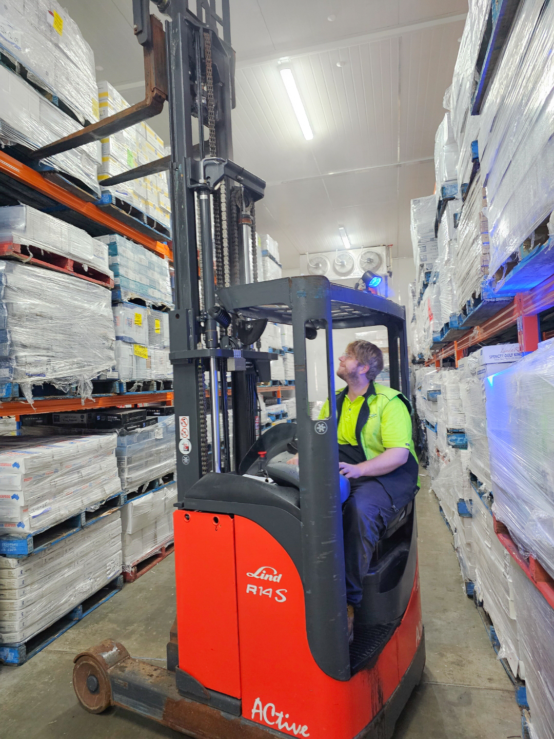 Linde Reach Truck in operation at trusted customer site
