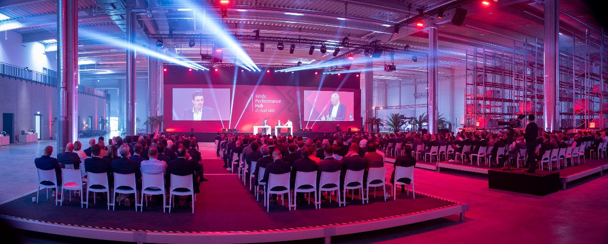 Linde Experience Hub inside